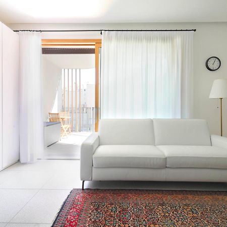 Luxury Apartment Con Terrazza, Palestra, Cowork & Box Privato Милано Екстериор снимка