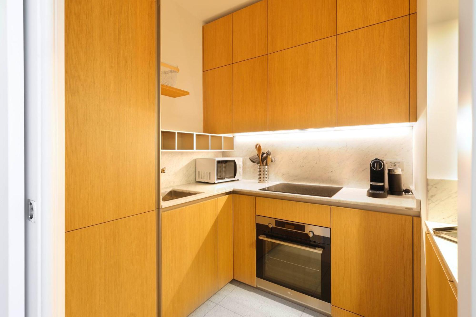 Luxury Apartment Con Terrazza, Palestra, Cowork & Box Privato Милано Екстериор снимка