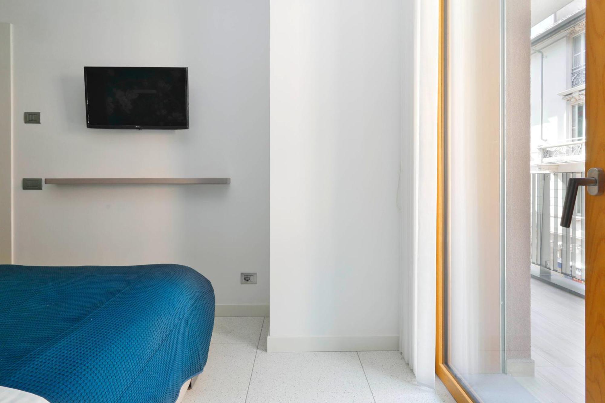 Luxury Apartment Con Terrazza, Palestra, Cowork & Box Privato Милано Екстериор снимка